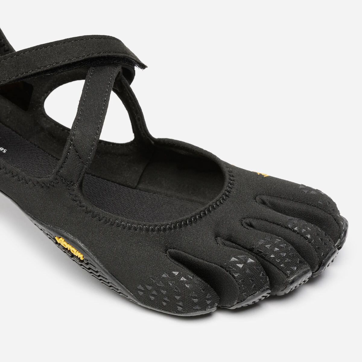 vibram shoes